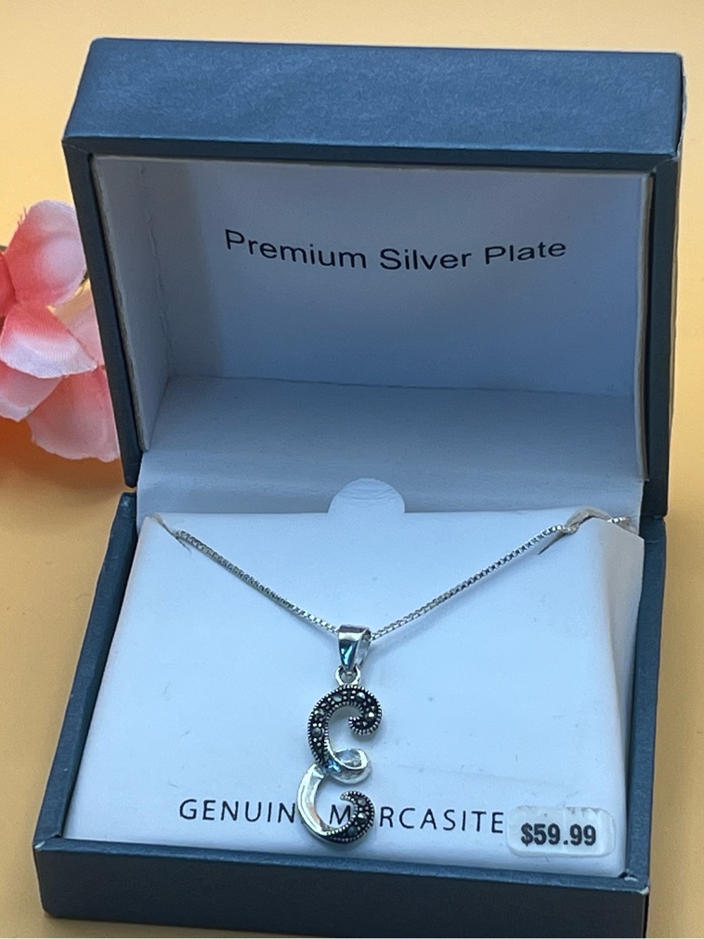 Premium Sliver plated Pendant Necklace with genuine marcasite